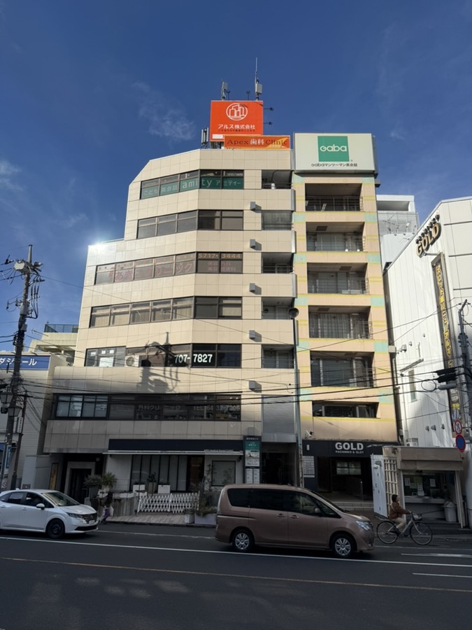 オフィス・店舗が入るビル